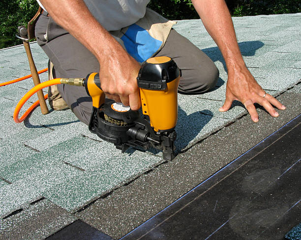 Best Roof Maintenance Services  in Pinole, CA